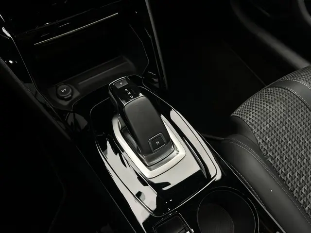 Peugeot 208 1.2 PureTech GT-Line 2020 Benzine 23