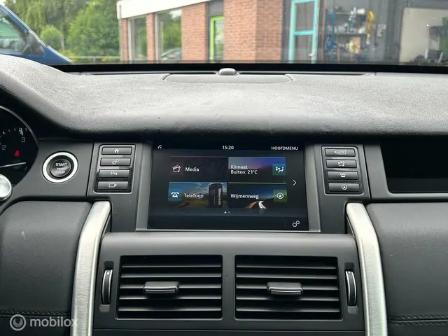 Land Rover Discovery Sport 2.0 TD4 HSE Luxury 2016 Diesel 4