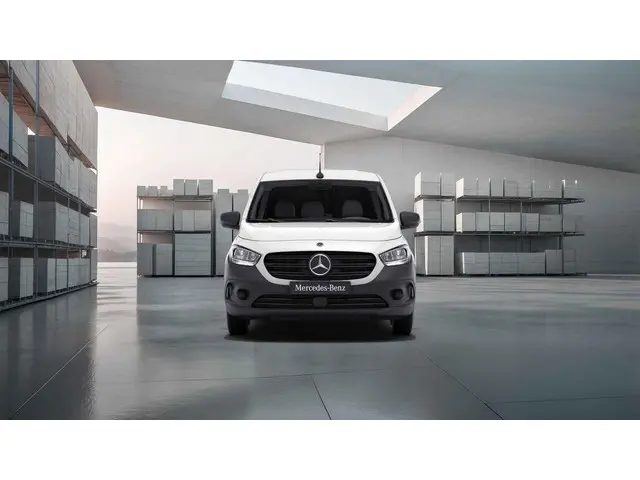 Mercedes-Benz eCitan 112 Base L1 51 kWh 2026 Elektrisch 6