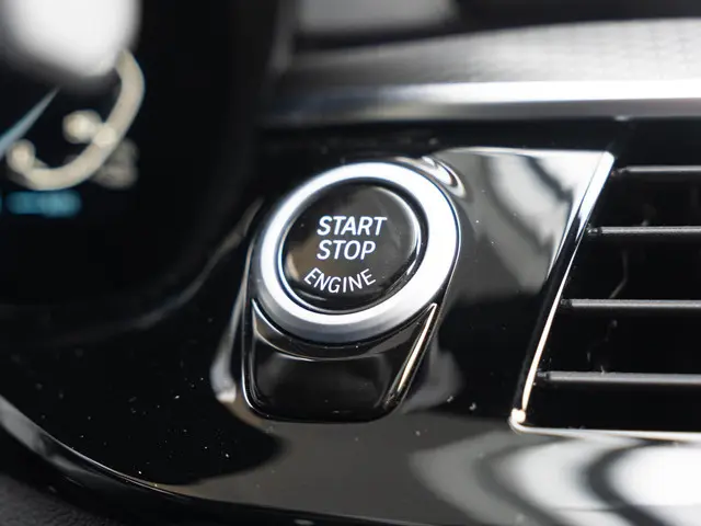BMW 5 Serie Touring 530e 2024 Hybride Benzine 21
