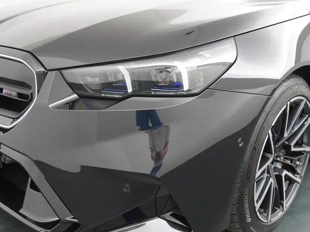 BMW M5 5-serie Touring 2025 Hybride Benzine 25
