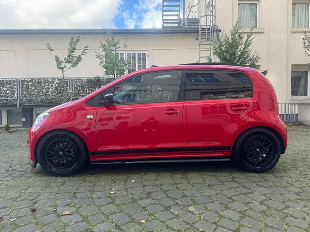 Volkswagen up! 1.0 SportUP! BlueMotion 2013 Benzine 6