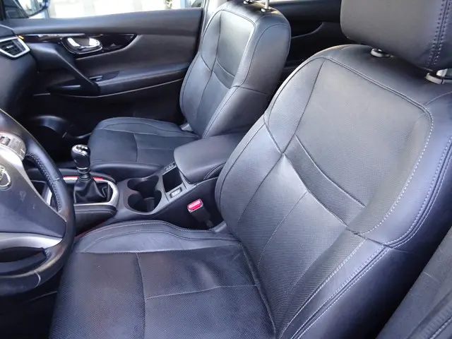 Nissan QASHQAI 1.2 Tekna 2014 Benzine 22