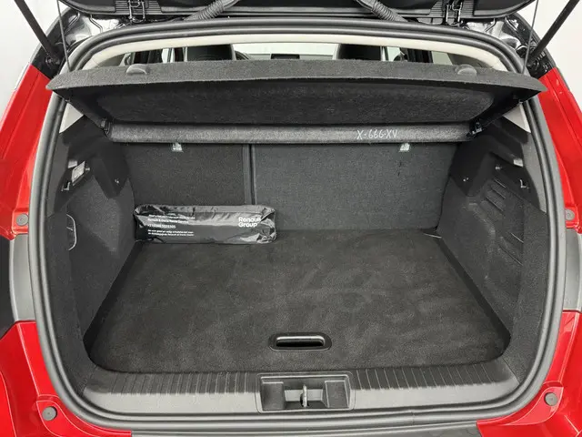 Renault Captur 1.0 TCe 90 techno 2024 Benzine 19