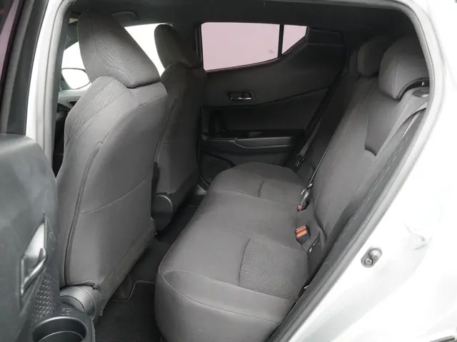 Toyota C-HR 1.2 Dynamic 2016 Benzine 10