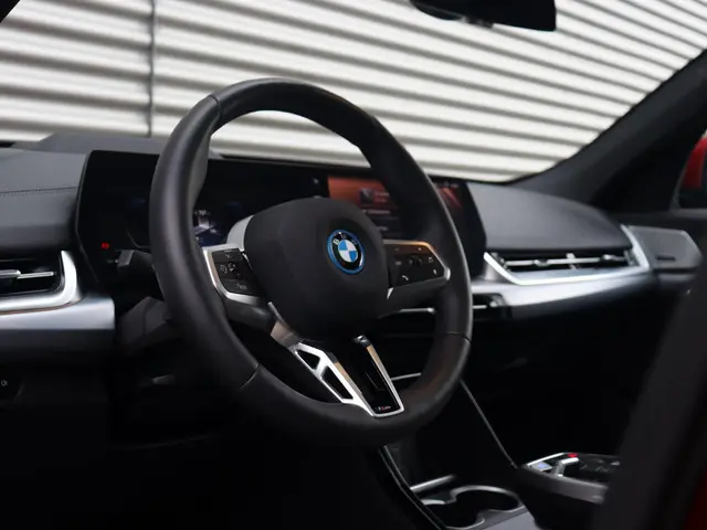 BMW iX2 eDrive20 2025 Elektrisch 14