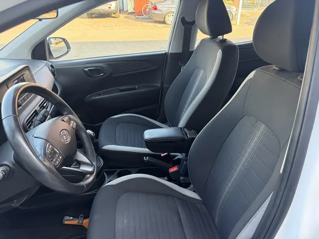 Hyundai i10 1.0 Comfort 2020 Benzine 6