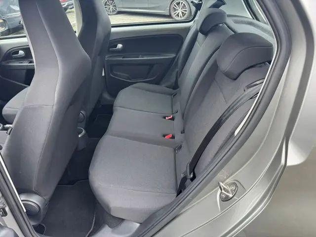 Volkswagen up! 1.0 2020 Benzine 16