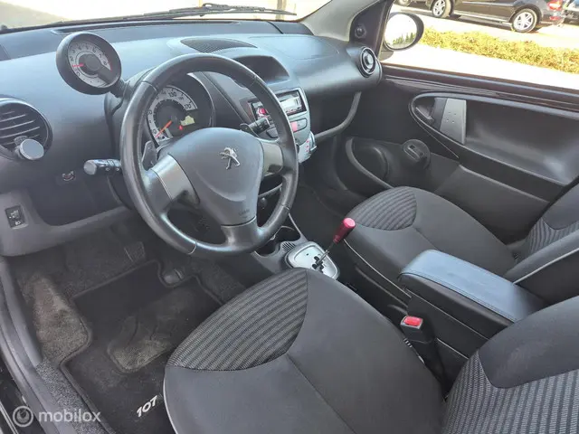 Peugeot 107 1.0 Active AIRCO AUTOMAAT NAP 2013 Benzine 14