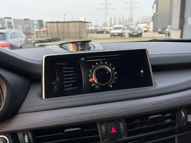 BMW X5 xDrive50i M Sport 2014 Benzine 29