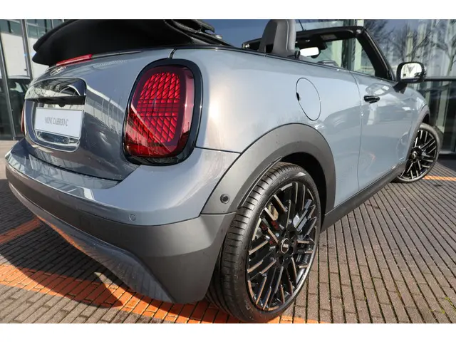 MINI Cooper Cabrio C 2026 Benzine 9