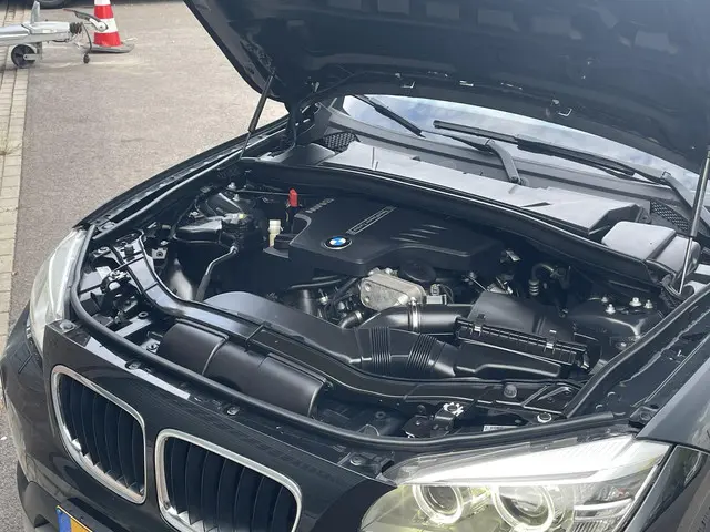 BMW X1 sDrive20i Limited Series 2014 Benzine 16