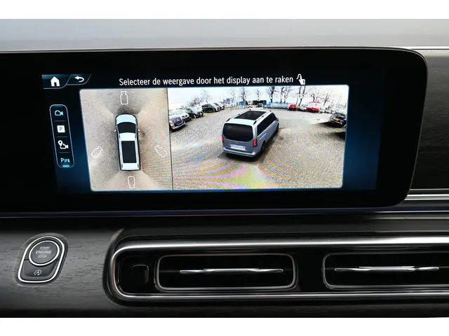 Mercedes-Benz V-Klasse 300d AMG L2 DC 2024 Diesel 8