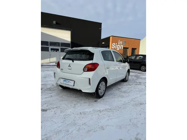 Mitsubishi Space Star 1.0 Cool+ 2020 Benzine 11