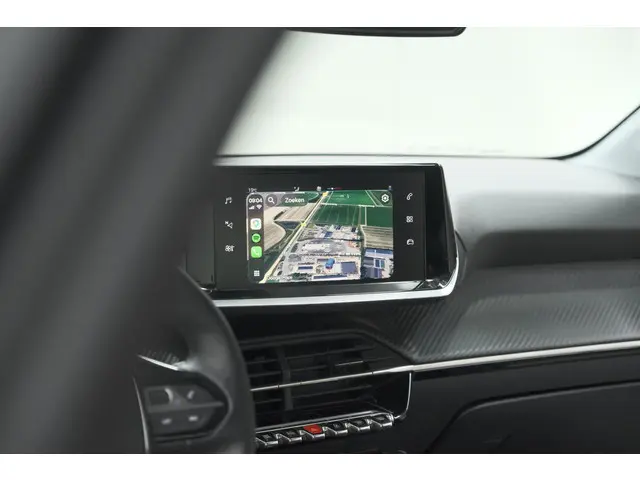 Peugeot 208 PureTech 100 Active Pack 2022 Benzine 52