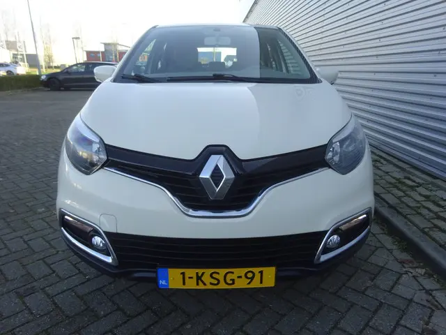Renault Captur 0.9 TCe Expression 2013 Benzine 6