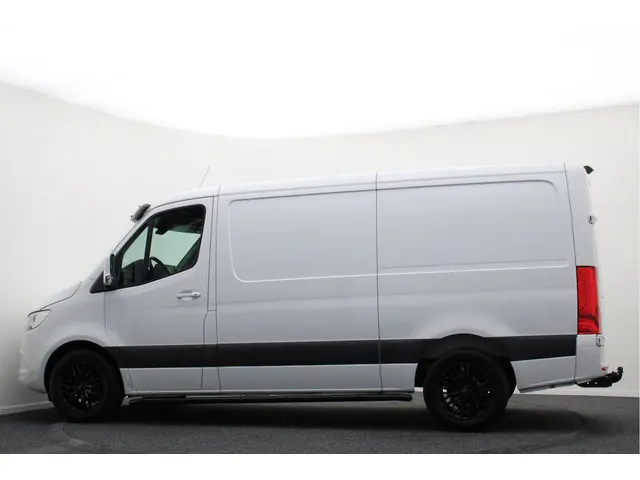 Mercedes-Benz Sprinter 317 CDI Aut. L2H1 2022 Diesel 18