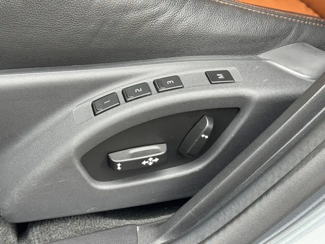 Volvo V60 Cross Country 2.0 T5 Summum 2016 Benzine 10