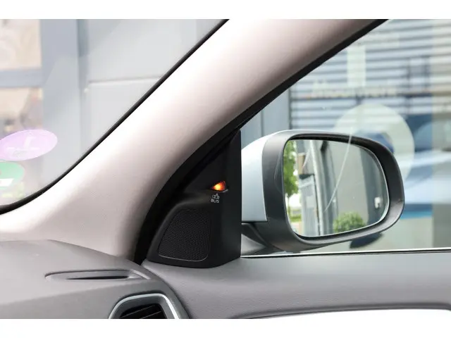 Volvo V60 2.0 T3 Nordic+ 2016 Benzine 22