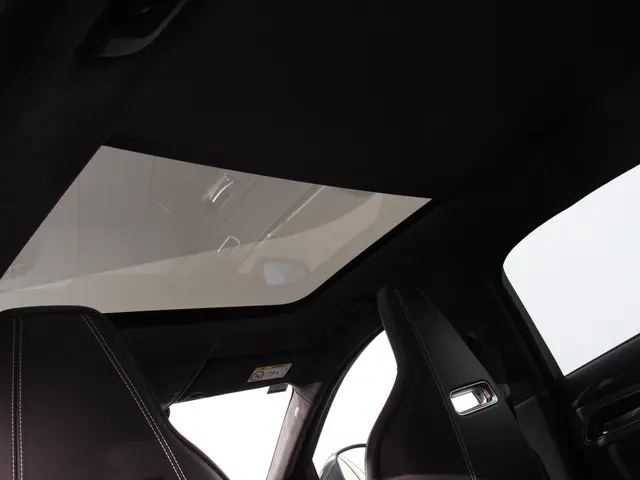 Jaguar F-PACE 5.0 V8 AWD SVR 551 pk 2019 Benzine 37