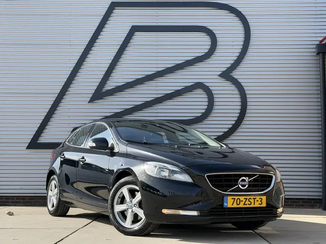 Volvo V40 1.6 T3 Kinetic 2013 Benzine 5