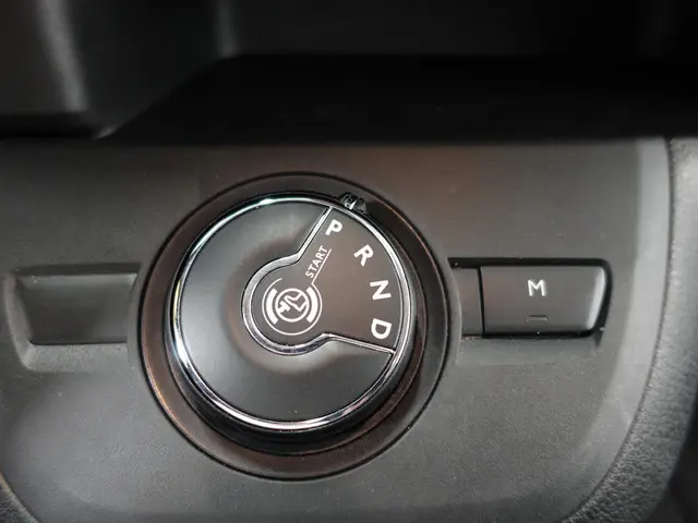 Opel Vivaro 2.0 BlueHDi 145PK L3 Automaat 2024 Diesel 34