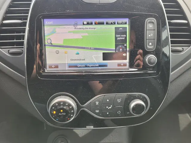 Renault Captur 1.3 TCe Intens 2019 Benzine 23