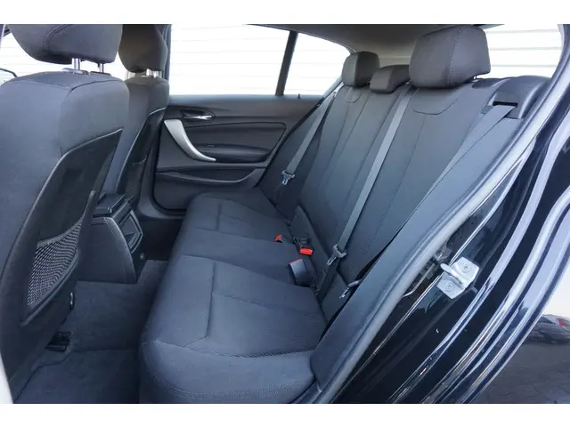 BMW 1 Serie 118i Corporate Lease M Sport 2016 Benzine 11