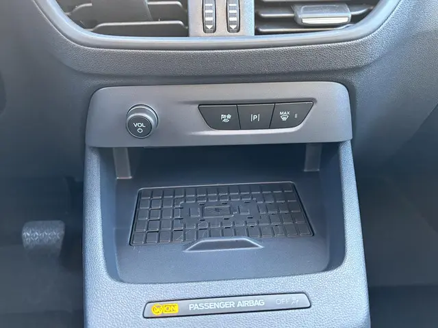 Ford E-Transit Courier Limited 44 kWh 2026 Elektrisch 20