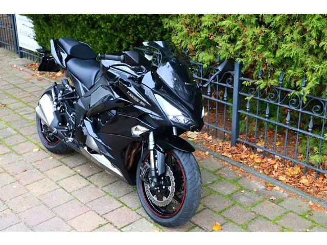 Kawasaki Z1000 Z1000SX | ABS BLACK EDITION 2018 Benzine 10