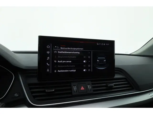 Audi Q5 50 TFSI e 2021 Hybride Benzine 32