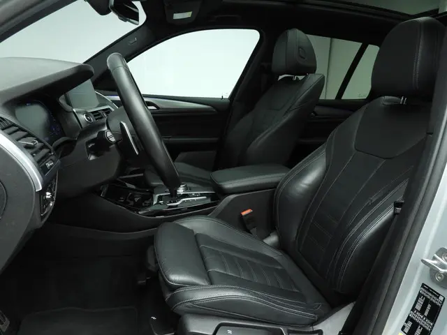 BMW X3 xDrive30e 2020 Hybride Benzine 7