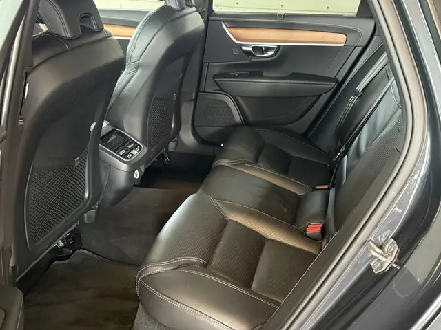 Volvo V90 2.0 T4 Business Luxury+ 2020 Benzine 12