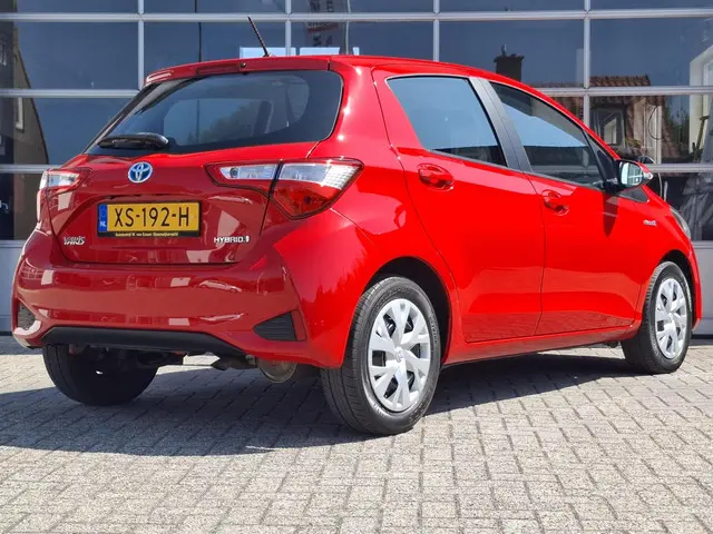 Toyota Yaris 1.5 Hybrid Active 2019 Hybride Benzine 5