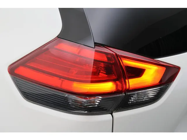 Nissan X-Trail 1.6 DIG-T N-Connecta 7p. 2018 Benzine 31