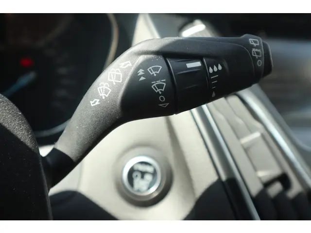 Ford Focus Wagon 1.0 First Edition 2015 Benzine 22