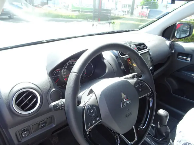 Mitsubishi Space Star 1.2 Dynamic *** ACTIE *** 2025 Benzine 13