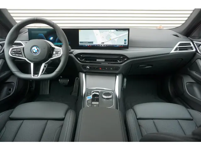 BMW i4 Gran Coupé eDrive35 2025 Elektrisch 9