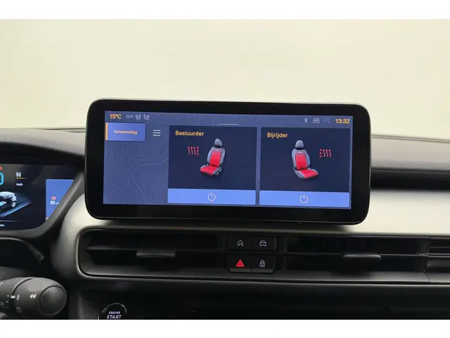 Jeep Avenger 1.2 e-Hybrid Summit 2025 Hybride Benzine 29