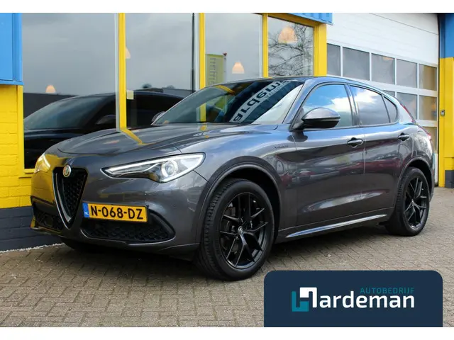 Alfa Romeo Stelvio 2.0 T AWD Veloce Carplay 2021 Benzine