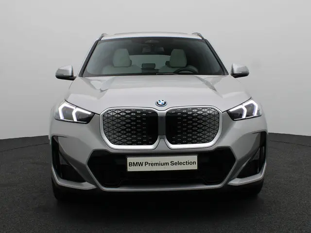 BMW iX1 eDrive20 2025 Elektrisch 3