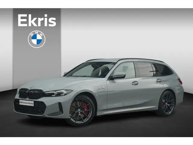 BMW 3 Serie Touring 330e 2024 Hybride Benzine