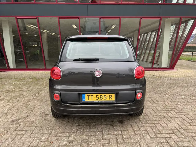 Fiat 500L 1.4-16V Lounge 2012 Benzine 4