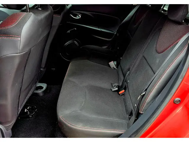 Renault Clio Estate 0.9 TCe Night&Day 2015 Benzine 15