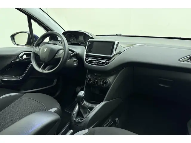 Peugeot 208 1.2 Blue Lion 2016 Benzine 14