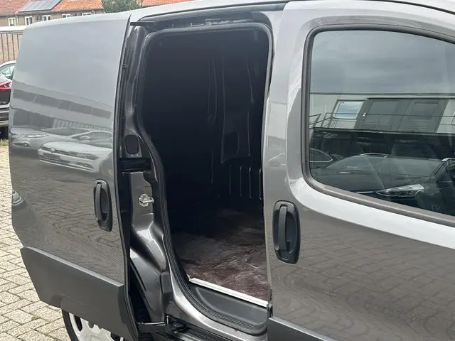Fiat Fiorino 1.3 MJ Adventure Btw Auto 2023 Diesel 13