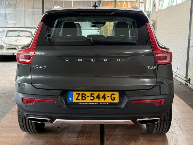 Volvo XC40 2.0 T4 Inscription 2019 Benzine 12
