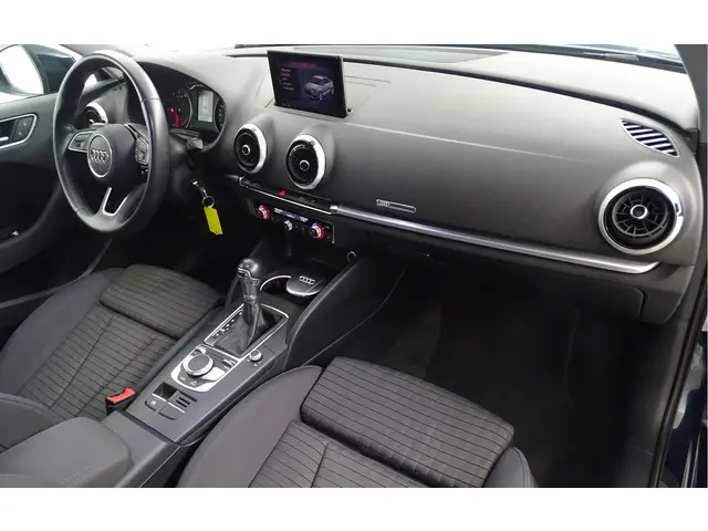 Audi A3 Limousine 35 TFSI Advance Sport 2020 Benzine 27