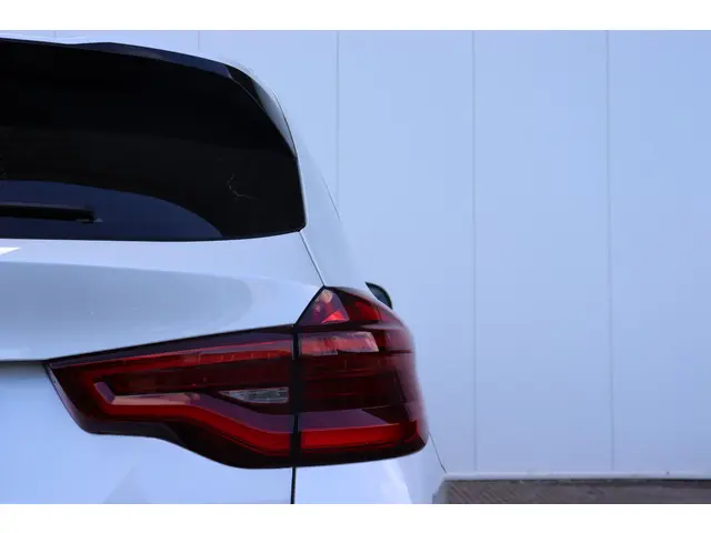 BMW iX3 Executive 80 kWh 2021 Elektrisch 8