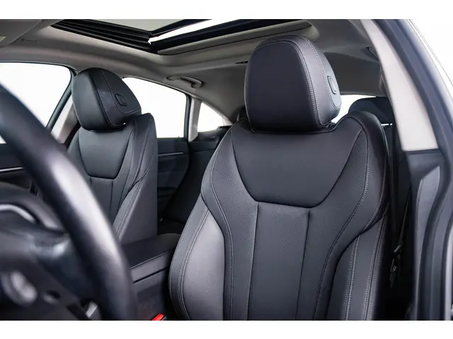 BMW i4 eDrive40 84 kWh 2023 Elektrisch 16